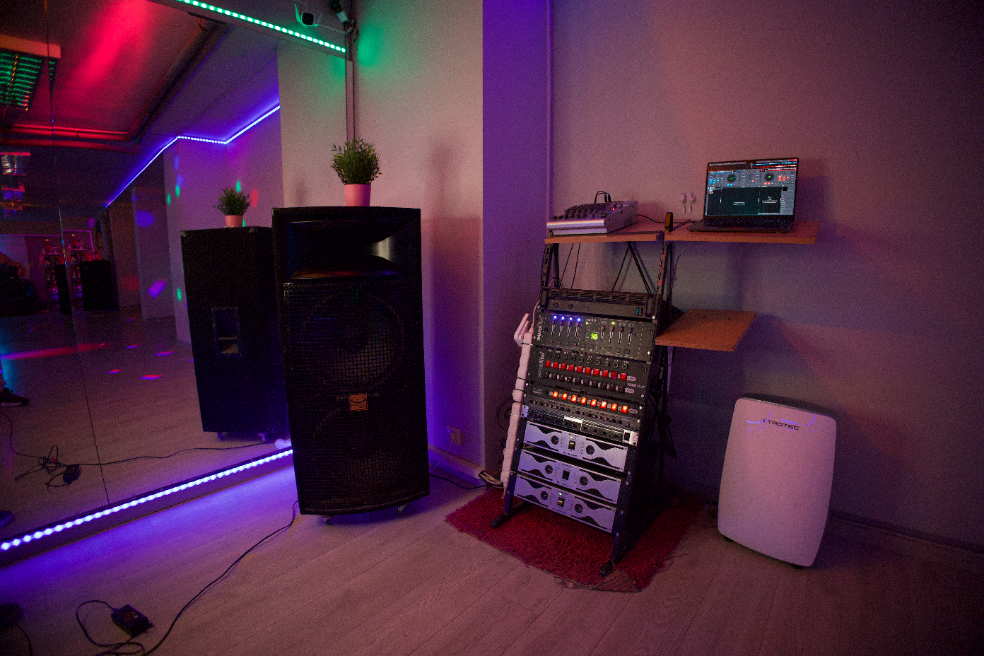Egyéb – Marbel17 Studio, Budapest